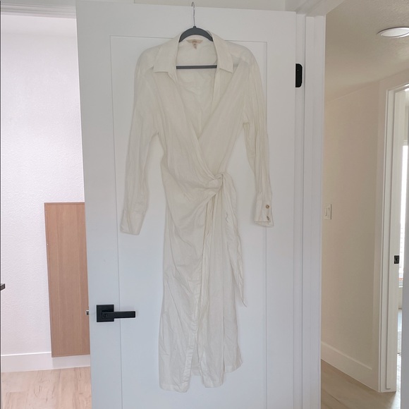 H&M Long Sleeve Linen Wrap Dress - Picture 1 of 6